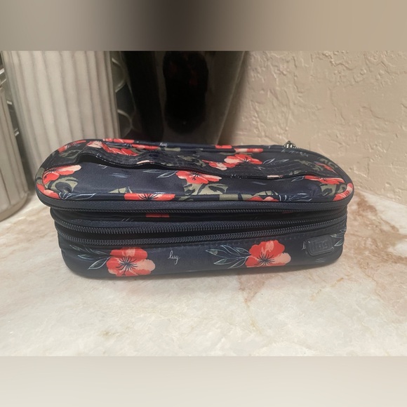 Lug Cosmetic Bag aloha hibiscus double decker travel bag Navy - Picture 1 of 12